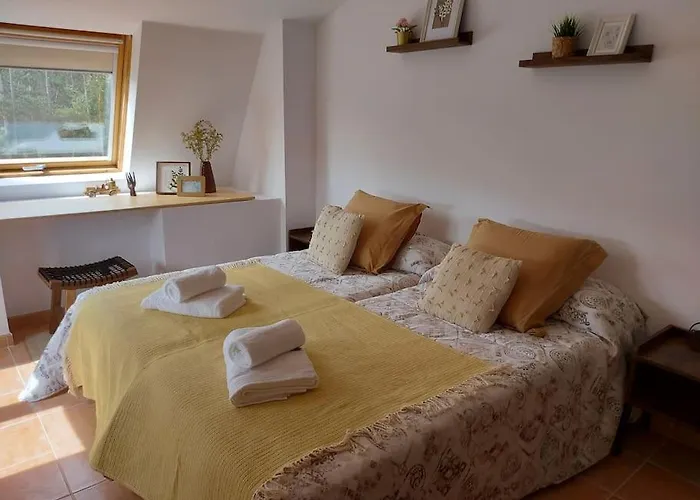 Playa De Estorde - Piscina Y Playa Disfrutar A Costa Da Morte * Cee