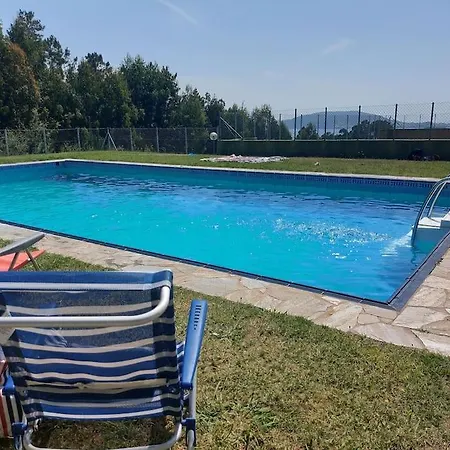 Apartamento APARTAMENTO PLAYA DE ESTORDE - Piscina y playa en el corazon da Costa da Morte