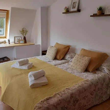 APARTAMENTO PLAYA DE ESTORDE - Piscina y playa en el corazon da Costa da Morte * Cee